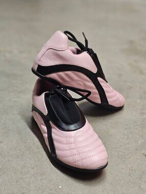 Womens Pink & Black Lace-Up Soft Sole Shoes Lightweight & Comfortable For Casual